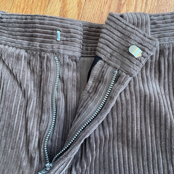 Urban Outfitters Brown Corduroy Pants Size 30 - Picture 4 of 8